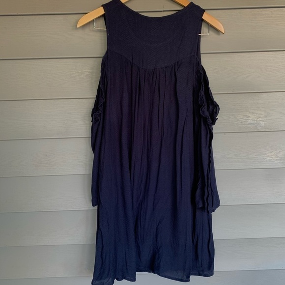 Know Rose Navy Embroidery Open Shoulder Dress - Picture 4 of 4